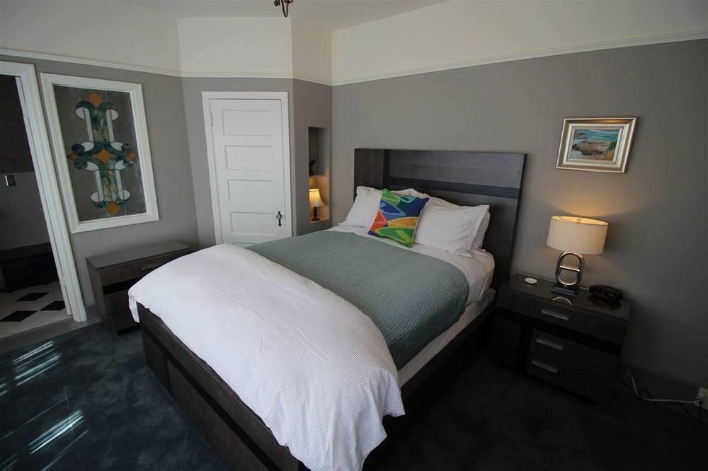 Old Thyme Inn Bed And Breakfast Half Moon Bay Exterior photo